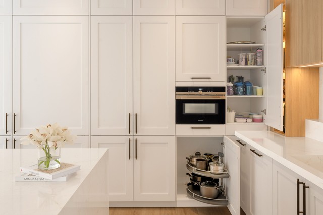 Kaiser German Kitchen corner unit in Dubai