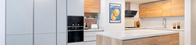 Modern Kaiser kitchen in Jumeirah Village Circle